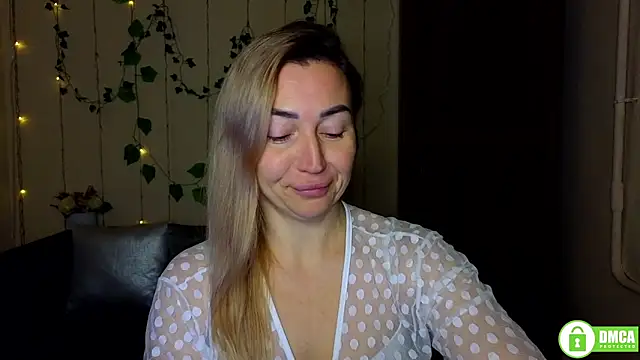 Kiss julli88I online show from 01/11/26, 06:24