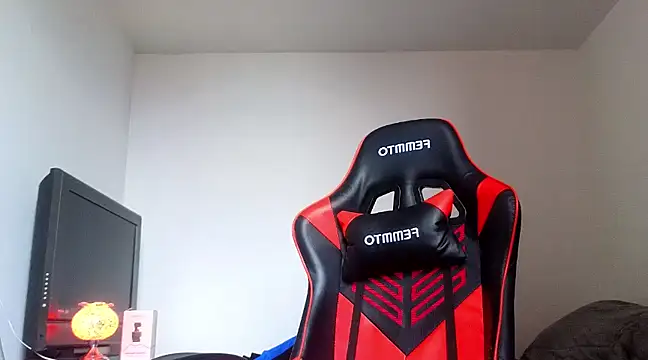 samevansx  online show from 03/14/25, 07:01