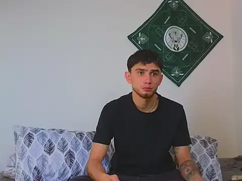 samevansx  online show from 09/16/25, 01:01