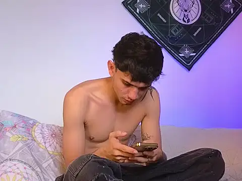 samevansx  online show from 01/12/26, 03:39