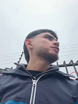 samevansx  online show from 03/17/26, 04:43