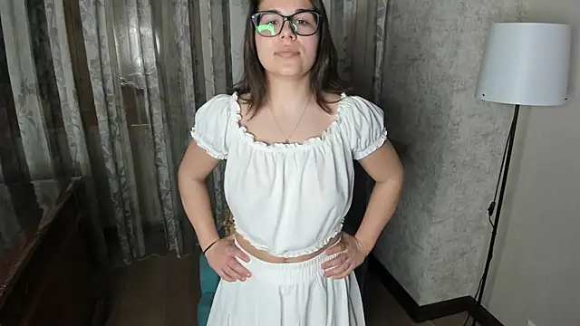 FloraBanford online show from 03/20/25, 07:04