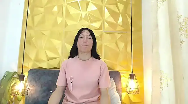 Small Hot19 online show from 03/12/25, 03:40