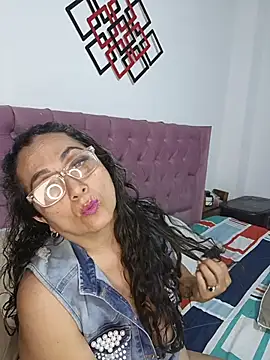 AlessandraLeroy online show from 01/15/26, 01:21