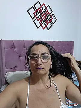 AlessandraLeroy online show from 01/17/26, 01:54