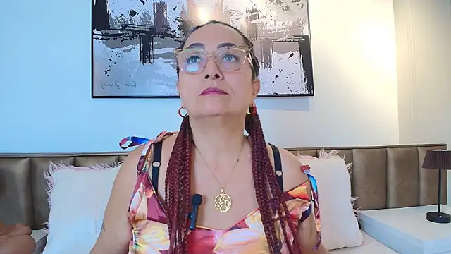 AlessandraLeroy online show from 06/29/26, 12:49