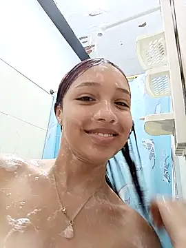 Snapshot of sharon_rosse__ chatting on 12/03/25, 07:01 sharon rosse online show from 12/03/25, 07:01