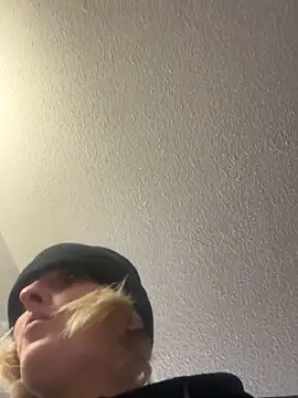 KITTYBOOBOOFUXX online show from 12/16/25, 07:13