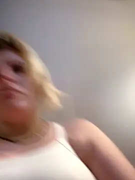 KITTYBOOBOOFUXX online show from 03/01/26, 08:05