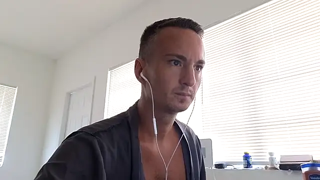TheDaddy005 online show from 06/19/26, 06:01