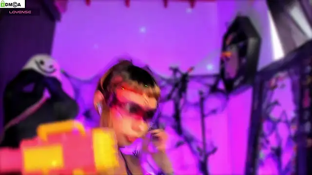 Snapshot of sofiafenty chatting on 10/10/25, 05:45 sofiafenty online show from 10/10/25, 05:45