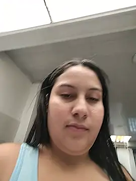 esmeralda jadees online show from 07/11/26, 08:44