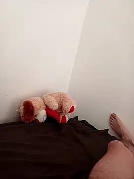 Snapshot of Andriofilit chatting on 12/21/25, 04:36 Andriofilit online show from 12/21/25, 04:36