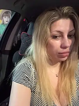 Snapshot of Alicedream5 chatting on 03/18/25, 07:20 Alicedream5 online show from 03/18/25, 07:20