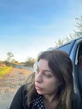 Snapshot of Alicedream5 chatting on 10/29/25, 02:19 Alicedream5 online show from 10/29/25, 02:19