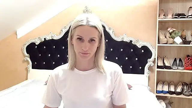 Snapshot of Diamond888 chatting on 09/23/25, 06:49 Diamond888 online show from 09/23/25, 06:49