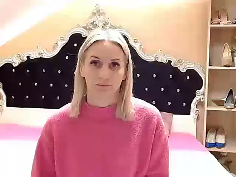 Snapshot of Diamond888 chatting on 11/18/25, 06:45 Diamond888 online show from 11/18/25, 06:45