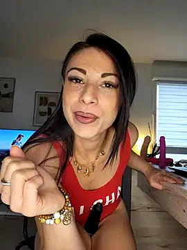 Snapshot of Moonlight-Temptation chatting on 10/24/25, 07:38 Moonlight-Temptation online show from 10/24/25, 07:38