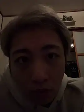 Snapshot of ryokunero chatting on 03/08/25, 08:46 ryokunero online show from 03/08/25, 08:46