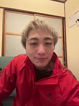 Snapshot of ryokunero chatting on 03/10/25, 01:43 ryokunero online show from 03/10/25, 01:43