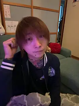 Snapshot of ryokunero chatting on 11/05/25, 02:22 ryokunero online show from 11/05/25, 02:22