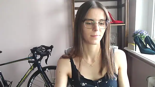 love megi online show from 02/05/26, 02:33