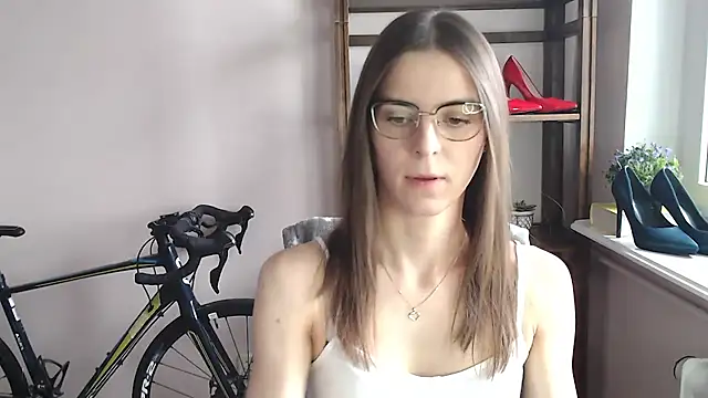 love megi online show from 02/16/26, 02:24