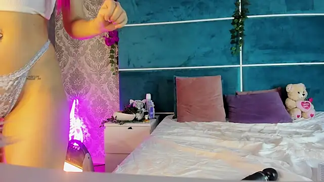 SunnyGlow online show from 11/05/25, 05:40