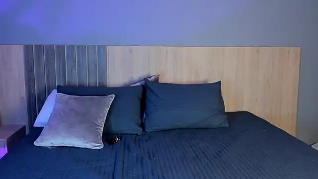 Snapshot of _SamantaGomez chatting on 03/06/25, 06:05 SamantaGomez online show from 03/06/25, 06:05