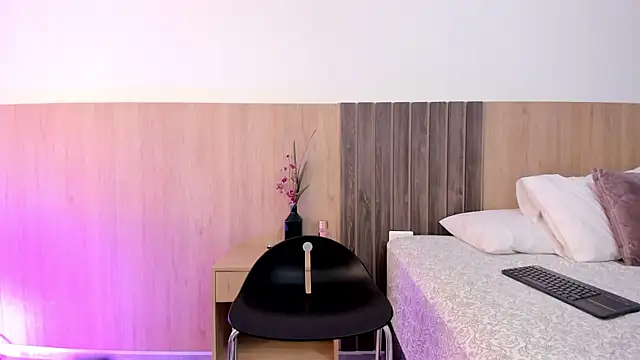 Snapshot of _SamantaGomez chatting on 09/13/25, 07:57 SamantaGomez online show from 09/13/25, 07:57