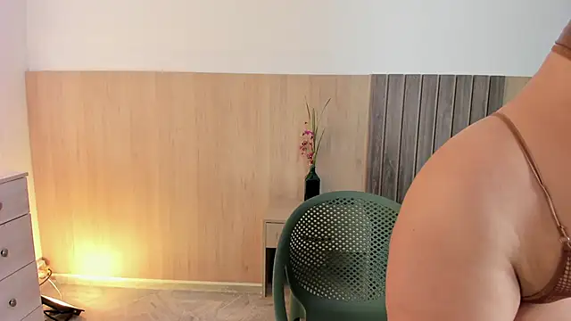 Snapshot of _SamantaGomez chatting on 11/14/25, 07:45 SamantaGomez online show from 11/14/25, 07:45