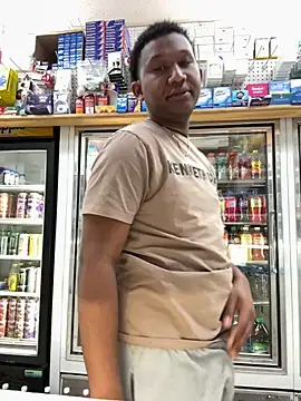 Snapshot of wainer02 chatting on 03/19/25, 02:24 wainer02 online show from 03/19/25, 02:24