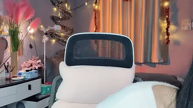 MI KA22 online show from 11/23/25, 03:45