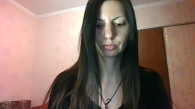 AliseWats online show from 03/11/25, 04:51