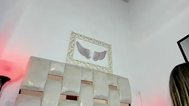 Lola Blondie online show from 11/13/25, 12:37