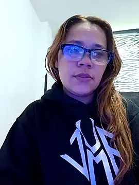 Snapshot of SophiaQueens chatting on 09/11/25, 03:34 SophiaQueens online show from 09/11/25, 03:34