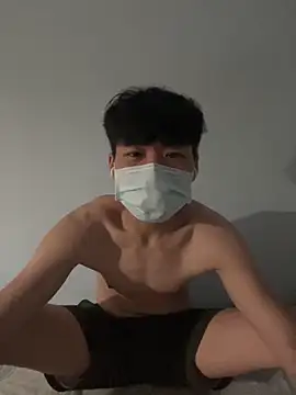 Snapshot of chipboo chatting on 11/15/25, 05:31 chipboo online show from 11/15/25, 05:31