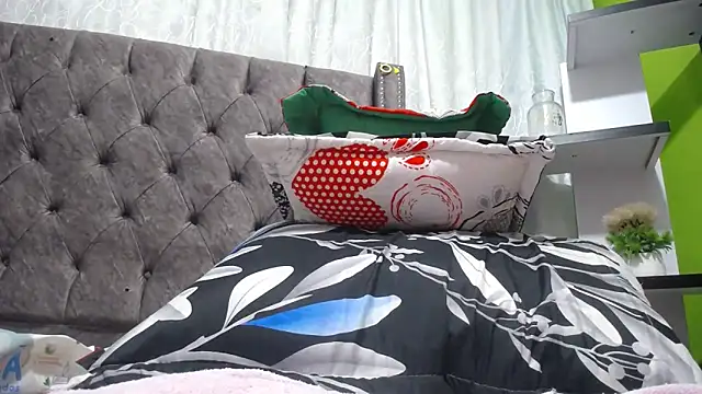 ANA-BULLOCK- online show from 12/14/25, 12:10