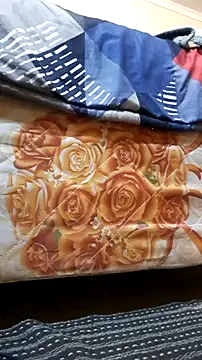 Snapshot of bakedsnackmmh chatting on 03/20/26, 12:04 bakedsnackmmh online show from 03/20/26, 12:04