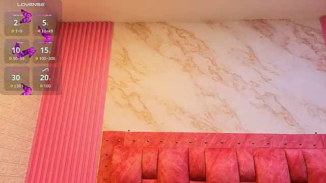 goldilockss15 online show from 04/13/26, 11:16