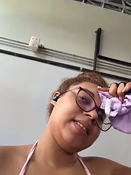 AlesiaCooper online show from 03/13/26, 08:37