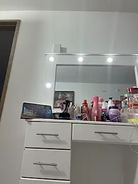 AlesiaCooper online show from 03/20/26, 12:37