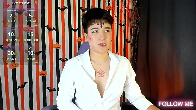 emma cute7 online show from 10/19/25, 02:45