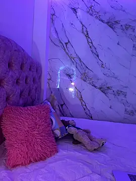  Ananyaa lovd online show from 03/26/26, 08:25