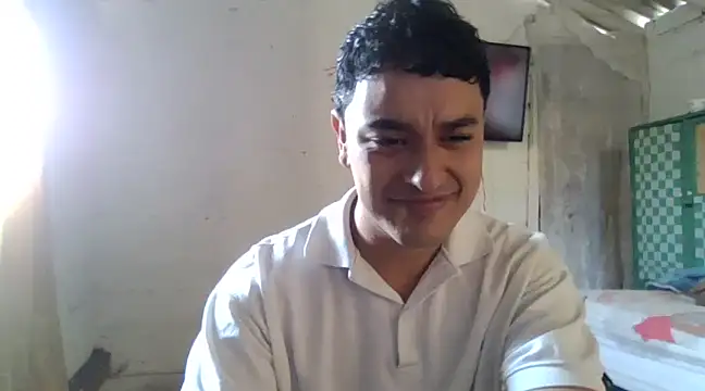 hino chan online show from 03/08/25, 02:30