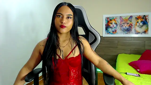 Snapshot of bella_warzon chatting on 07/05/26, 04:07 bella warzon online show from 07/05/26, 04:07