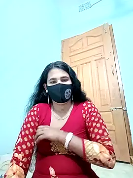 Snapshot of Hot-Nipa chatting on 03/17/25, 01:18 Hot-Nipa online show from 03/17/25, 01:18