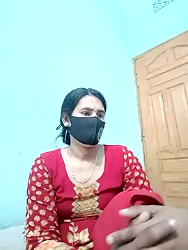 Snapshot of Hot-Nipa chatting on 03/17/25, 04:22 Hot-Nipa online show from 03/17/25, 04:22