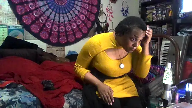 GardeniaFields online show from 11/23/25, 06:57