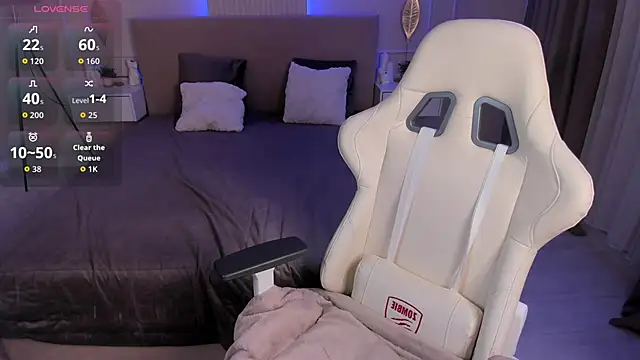 carrie145 online show from 10/29/25, 03:42